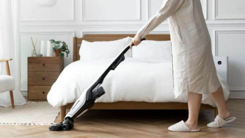 सूर्य डूबने के बाद घर की सफाई