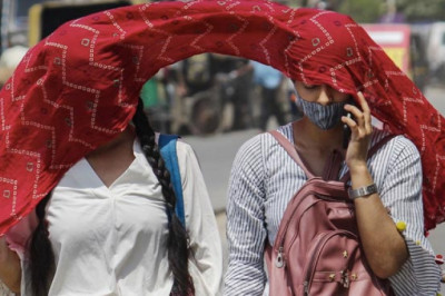 देश में बढ़ती भीषण गर्मी और उससे हो रही मौतों पर आज सरकार ने रखी हाई लेवल मीटिंग।