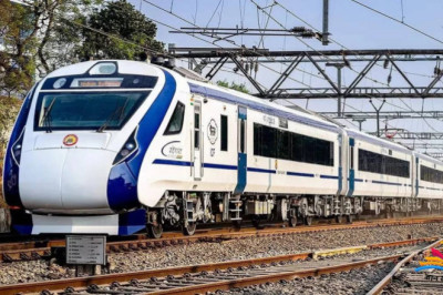 рд╡рдиреНрджреЗ рднрд╛рд░рдд рдПрдХреНрд╕рдкреНрд░реЗрд╕: рд░реЗрд▓рдЧрд╛рдбрд╝реА рдХреА рд░рдЪрдирд╛ рд╕реЗ рдЬреБрдбрд╝реА рдЕрдирд╕реБрдиреА рдХрд╣рд╛рдирд┐рдпрд╛рдВ